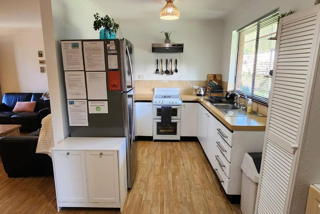 Abbey Beach Cottage Busselton Bagian luar foto